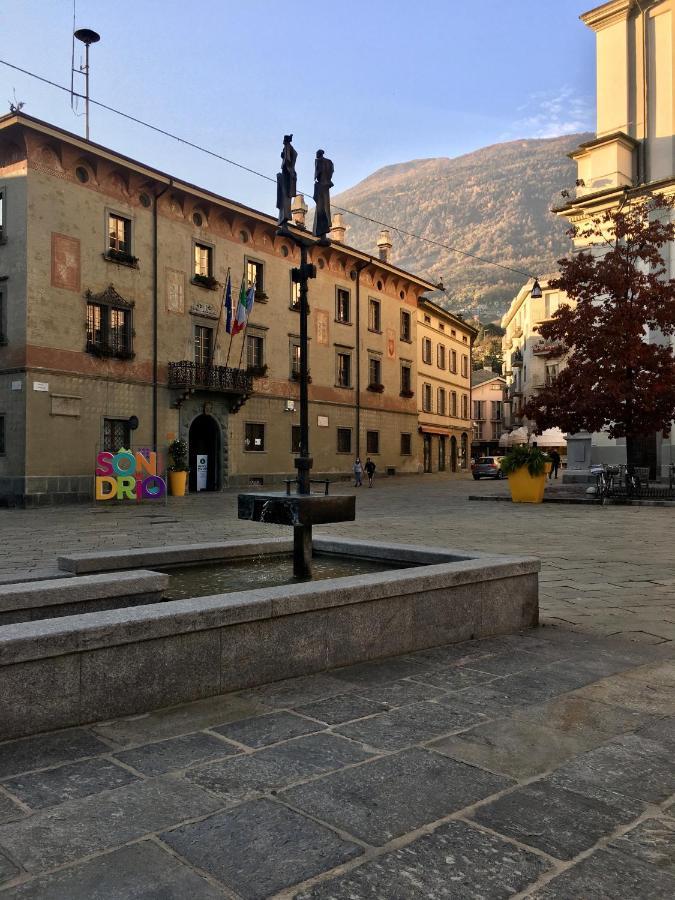 Dietro L'Angolo Sondrio Villa Екстериор снимка