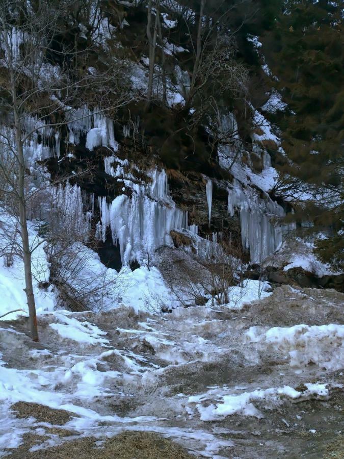 Dietro L'Angolo Sondrio Villa Екстериор снимка